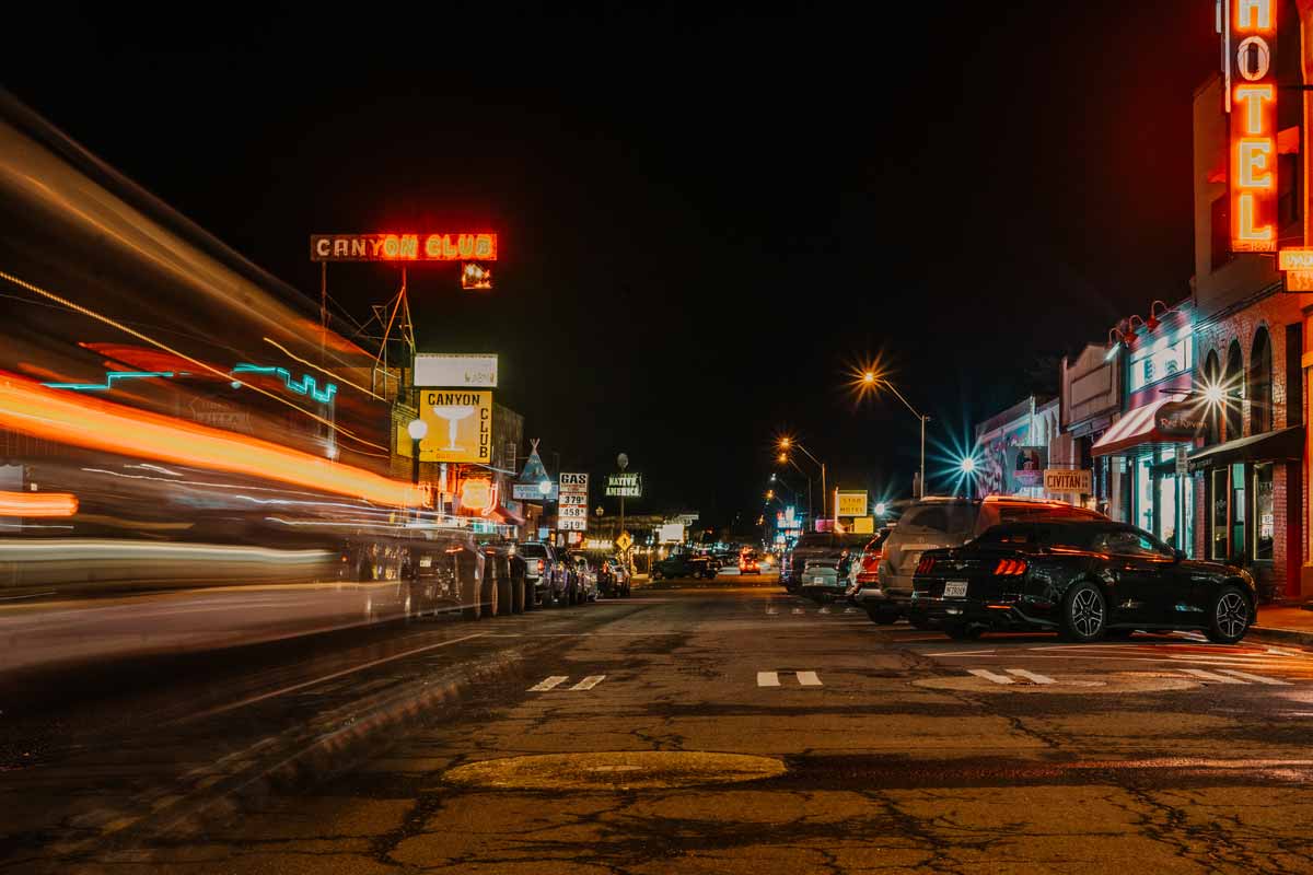 Route 66 Williams Arizona Neon Lights Stream