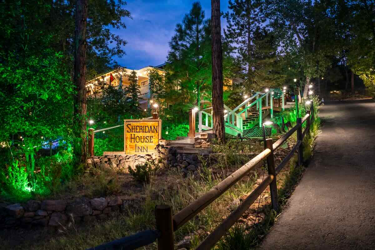 Sheridan House Inn